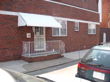Main picture of 1100 W Ritner St