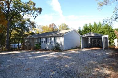 Main picture of 1212 Beechwood Dr