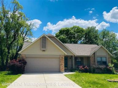 Main picture of 128 Birkdale Ct