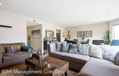 Main picture of 403 Broderick St