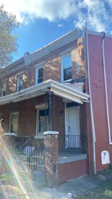 Main picture of 5114 Duffield St
