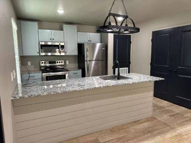 Main picture of 7401 Martin Dr
