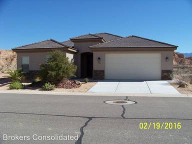 Main picture of 428 Wild Horse Ln