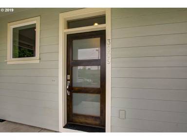 Main picture of 3809 F St