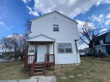 Main picture of 2409 S Calhoun St