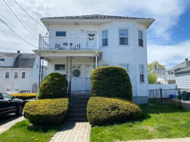 Main picture of 64 Hazel St