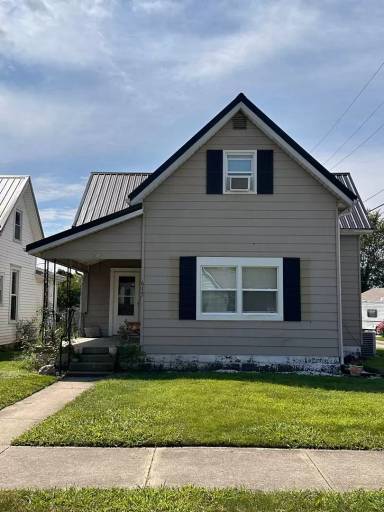 Main picture of 615 W 9th St