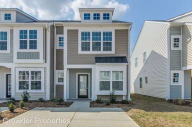Main picture of 301 Halton Crossing Dr SW