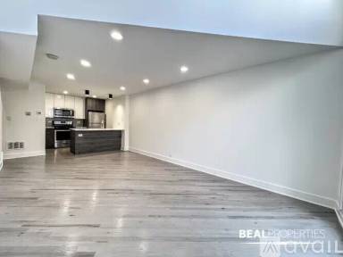 Main picture of 954 W Grace St