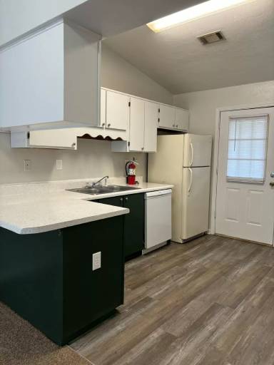 Main picture of 2349 Horne Ave