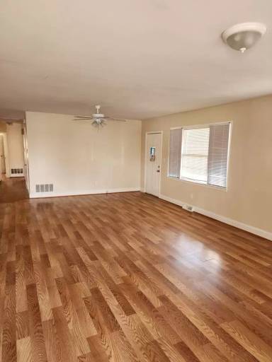 Main picture of 15 Fleetwood Dr