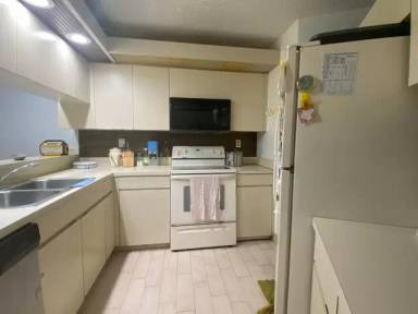 Main picture of 3652 Victoria Dr