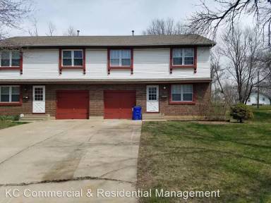 Main picture of 3702 NE 69th St