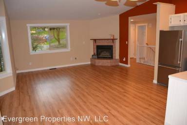 Main picture of 1182 Euclid Ave