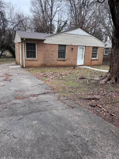 Main picture of 1507 Graves Ave