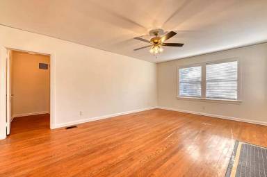 Main picture of 3125 Riverside Ave