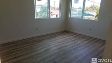 Main picture of 13117 Cypress St