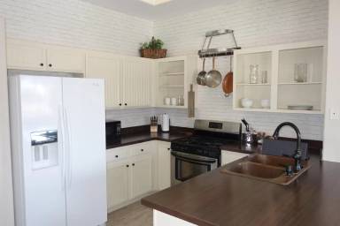Main picture of Mission Hills Condominiums