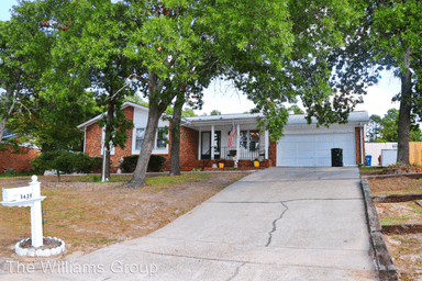 Main picture of 5630 Blythewood Ln