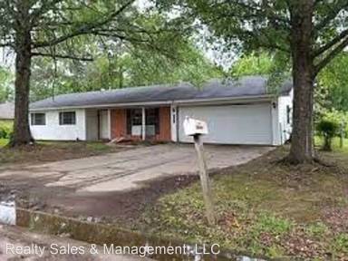 Main picture of 1035 Fairway St