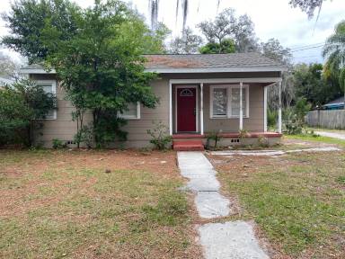 Main picture of 1369 S Madison Ave