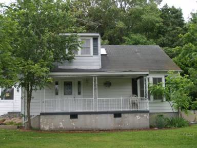 Main picture of 415 Millsaps Rd