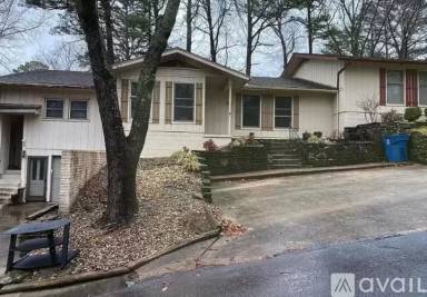 Main picture of 27 Nantucket Dr