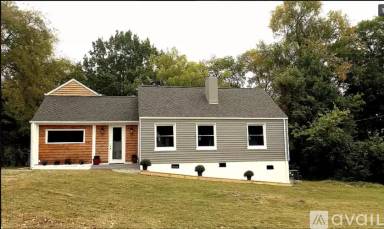 Main picture of 117 W Marthona Rd