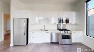 Main picture of 28 Mechanic St