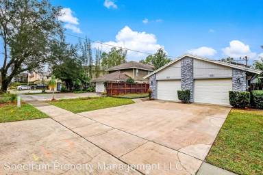 Main picture of 1049 Aragon Ave