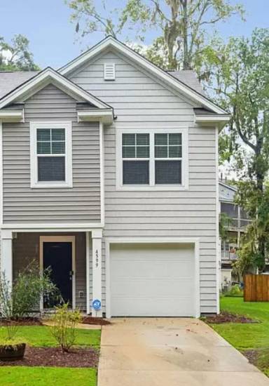 Main picture of 4599 Palm View Cir