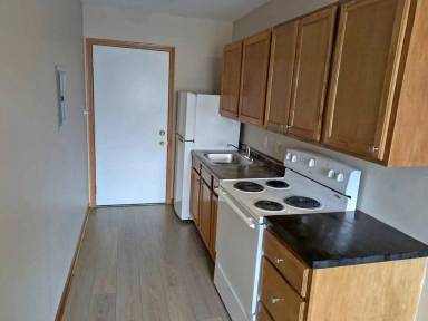 Main picture of Cedar Avenue Apartments
