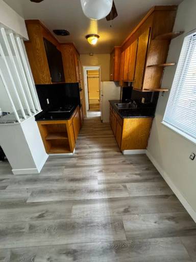 Main picture of 260 Lee St