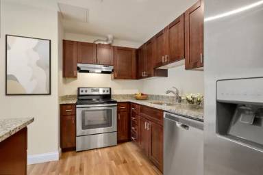 Main picture of 16 Peterborough St