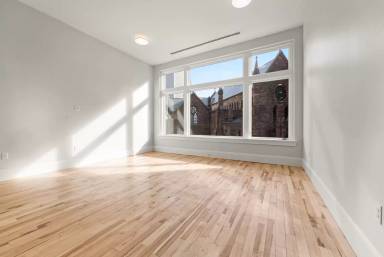 Main picture of 130 Pearl St