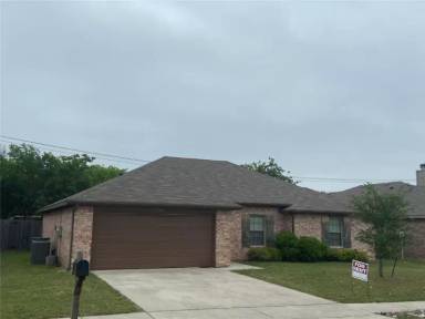 Main picture of 7116 Echo Hill Dr