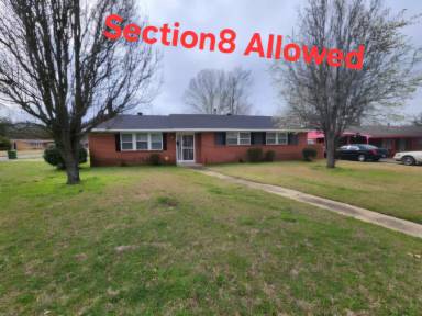 Main picture of 1220 Buckingham Dr