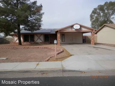 Main picture of 10 S 130th Pl
