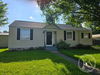 Main picture of 304 Turnberry St