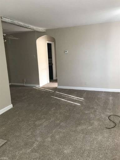 Main picture of 1400 E Mount Pleasant Ave