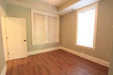Main picture of 2648 W 21st St