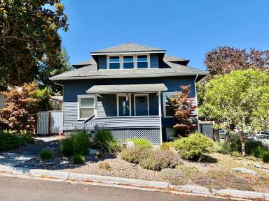 Main picture of 487 Scenic Dr