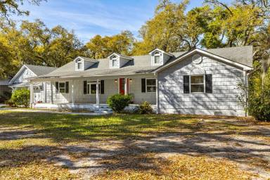 Main picture of 475 Island Rd