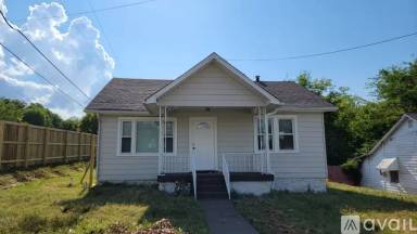 Main picture of 607 28th Ave N