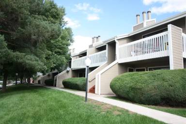 Main picture of Oakwood Apartments
