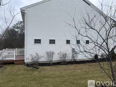 Main picture of 102 Landover Ct