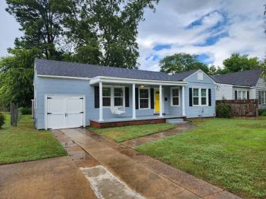 Main picture of 114 Archer Ave