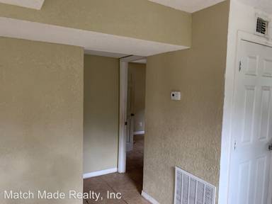 Main picture of 1659 Dot St