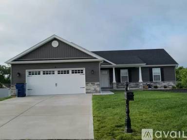 Main picture of 30 Rockport Ct