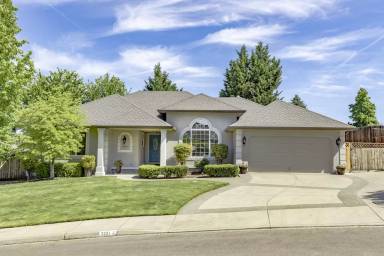 Main picture of 3231 Larue Dr